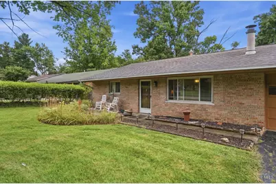 9602 Kosta Drive, Springfield Township, OH 45231 - Photo 5