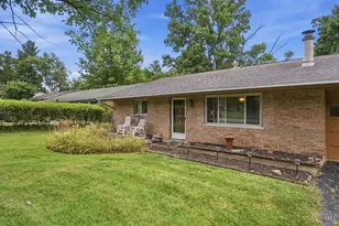 9602 Kosta Dr, Springfield Township, OH 45231 - Photo 5