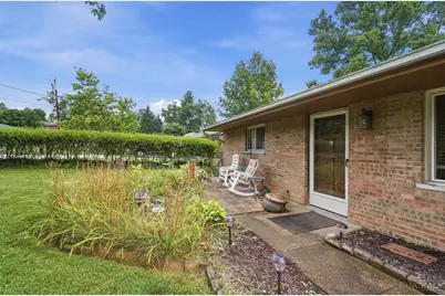 9602 Kosta Drive, Springfield Township, OH 45231 - Photo 7