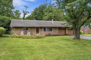 9602 Kosta Dr, Springfield Township, OH 45231 - Photo 3