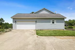 9870 Baker Hanselman Rd, Franklin Township, OH 45121 - Photo 5
