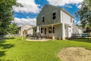 1348 Covedale Ln, Batavia Township, OH 45102 - Photo 3