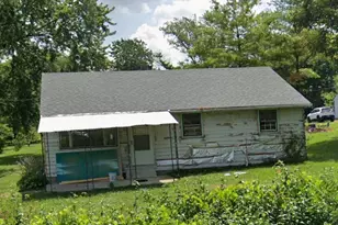 7282 Mentz Rd, Franklin Township, OH 45005 - Photo 1