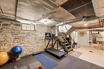 2486 Observatory Avenue, Cincinnati, OH 45208 - Photo 41