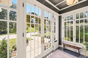 2486 Observatory Ave, Cincinnati, OH 45208 - Photo 3