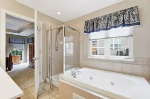 858 Trappers Xing, Miami Township, OH 45150 - Photo 27