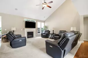 858 Trappers Xing, Miami Township, OH 45150 - Photo 5