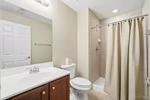 858 Trappers Xing, Miami Township, OH 45150 - Photo 33