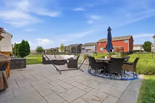 2716 Renaissance Blvd, Middletown, OH 45005 - Photo 43