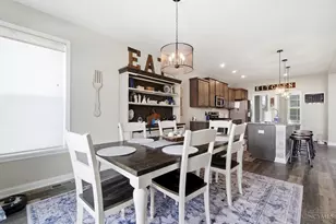 2716 Renaissance Blvd, Middletown, OH 45005 - Photo 17