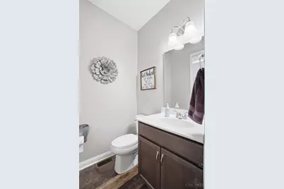 2716 Renaissance Boulevard, Middletown, OH 45005 - Photo 21