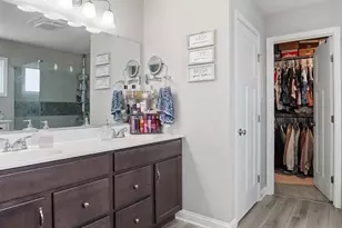 2716 Renaissance Blvd, Middletown, OH 45005 - Photo 27