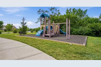 2716 Renaissance Boulevard, Middletown, OH 45005 - Photo 49