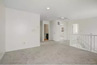 1102 Arbor Springs Drive, Hamilton, OH 45013 - Photo 19