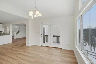 1102 Arbor Springs Drive, Hamilton, OH 45013 - Photo 9
