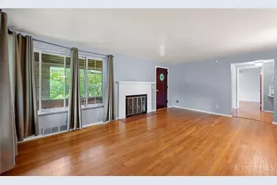 3044 Coral Park Drive, Cincinnati, OH 45211 - Photo 5