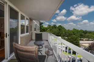 2444 Madison Rd, Cincinnati, OH 45208 - Photo 11