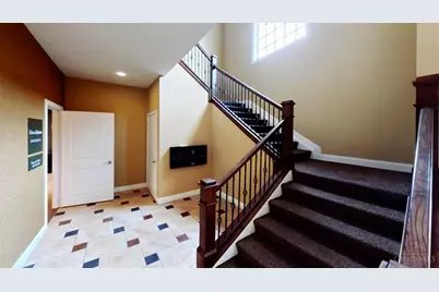 5078 Wooster Pike #200, Cincinnati, OH 45226 - Photo 11