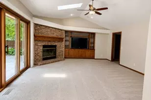 8782 Cottonwood Pl, Clearcreek Twp., OH 45066 - Photo 5