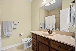 6229 Lancashire Tr, Liberty Township, OH 45044 - Photo 15