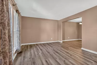 1121 Forest Run Drive, Union Township, OH 45103 - Photo 5