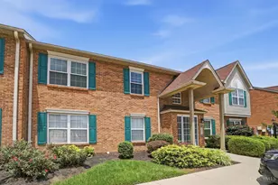 8753 Carrousel Park Cir, Colerain Township, OH 45251 - Photo 3