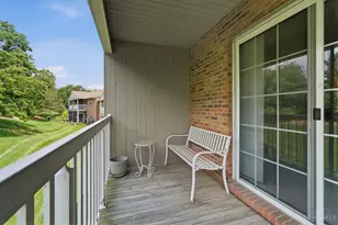 8753 Carrousel Park Cir, Colerain Township, OH 45251 - Photo 47
