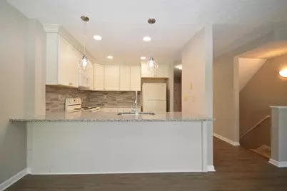 10555 Montgomery Road #62, Montgomery, OH 45242 - Photo 5