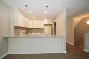 10555 Montgomery Rd, Montgomery, OH 45242 - Photo 5