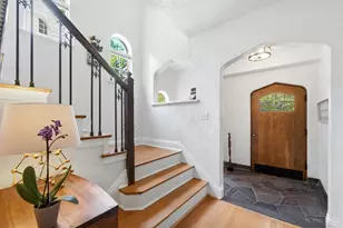 1346 Park Ridge Pl, Cincinnati, OH 45208 - Photo 5