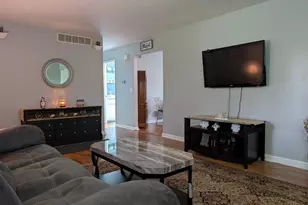 102 Appian Way, Chester Township, OH 45177 - Photo 5