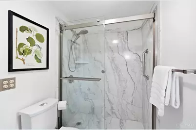 407 Lafayette Avenue, Cincinnati, OH 45220 - Photo 25