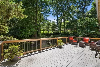 407 Lafayette Avenue, Cincinnati, OH 45220 - Photo 9