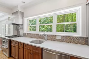 407 Lafayette Ave, Cincinnati, OH 45220 - Photo 11