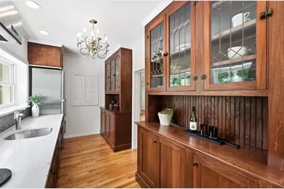 407 Lafayette Avenue, Cincinnati, OH 45220 - Photo 13