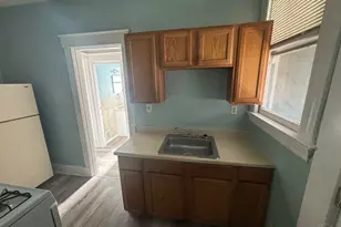 3671 Vine St, Cincinnati, OH 45220 - Photo 9