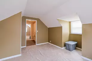 7224 Bernard Ave, Cincinnati, OH 45231 - Photo 23