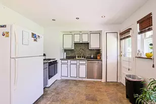 7224 Bernard Ave, Cincinnati, OH 45231 - Photo 11