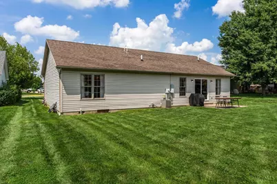 1004 Country Oaks Lane, Wilmington, OH 45177 - Photo 3