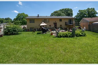 10597 Toulon Drive, Springfield Township, OH 45240 - Photo 19