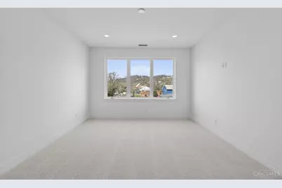 263 Strader Avenue, Cincinnati, OH 45226 - Photo 19