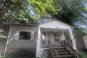 412 Main St, New Richmond, OH 45157 - Photo 1