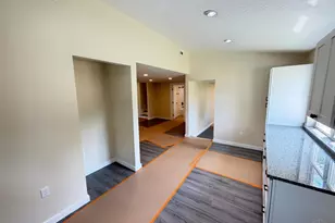 12848 US Rt 50, Paint Township, OH 45123 - Photo 17