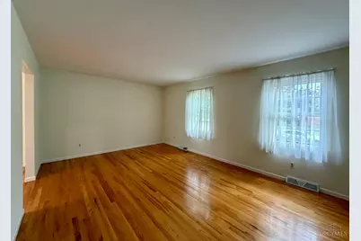 11363 Kenshire Drive, Forest Park, OH 45240 - Photo 7