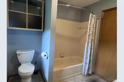 8295 Beckett Station Drive, West Chester, OH 45069 - Photo 17