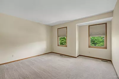 8295 Beckett Station Drive, West Chester, OH 45069 - Photo 31