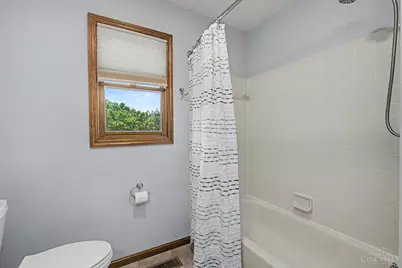 8295 Beckett Station Drive, West Chester, OH 45069 - Photo 33