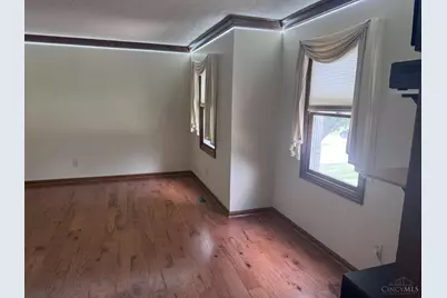 8295 Beckett Station Drive, West Chester, OH 45069 - Photo 9
