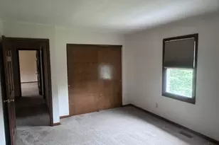 8295 Beckett Station Dr, West Chester, OH 45069 - Photo 19