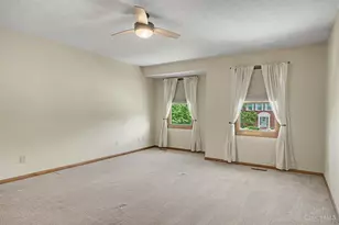 8295 Beckett Station Dr, West Chester, OH 45069 - Photo 25